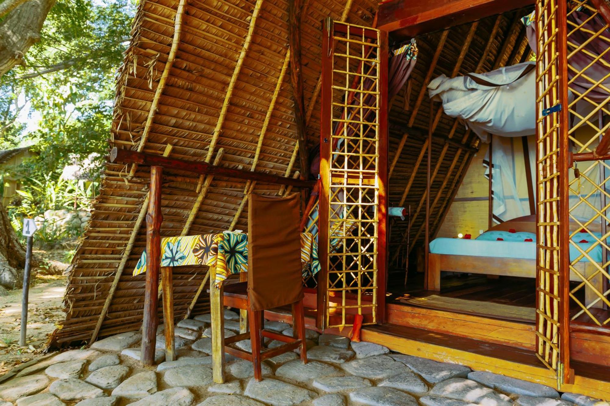 Coin Sauvage Hotel Ambatozavavy Exterior photo
